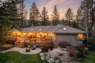 360 Sylvan Ct, Verdi, NV 89439 - Photo 2