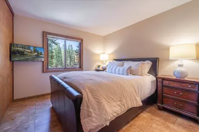 4063 Coyote Fork, Truckee, CA 96161 - Photo 14