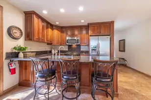 4063 Coyote Fork, Truckee, CA 96161 - Photo 10