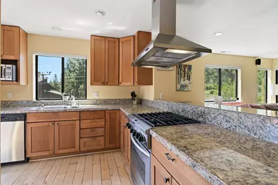 16680 Skislope Way #3, Truckee, CA 96161 - Photo 6