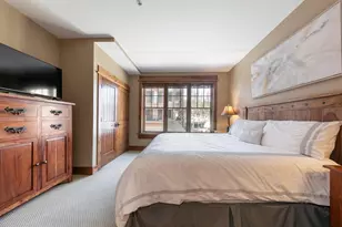 8001 Northstar Dr, Truckee, CA 96161 - Photo 14