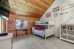 12303 Snowpeak Way, Truckee, CA 96161 - Photo 22