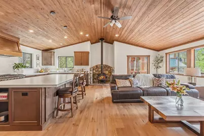 12434 Snowpeak Way, Truckee, CA 96161 - Photo 2