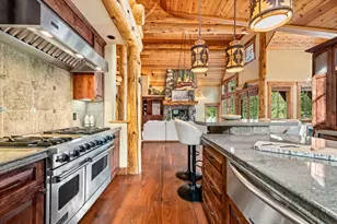 8401 Jake Teeter, Truckee, CA 96161 - Photo 12