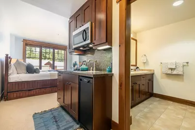 8001 Northstar Drive #301, Truckee, CA 96161 - Photo 18