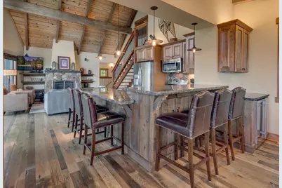 945 Skyline Drive, Tahoe City, CA 96145 - Photo 10