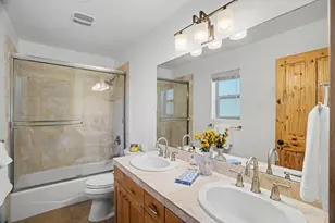 10711 Chickwick Reach, Truckee, CA 96161 - Photo 18