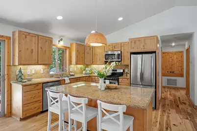 10711 Chickwick Reach, Truckee, CA 96161 - Photo 4