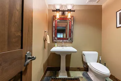 12490 Villa Court #10, Truckee, CA 96161 - Photo 16