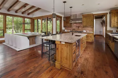 8510 Buena Vista Court, Truckee, CA 96161 - Photo 6