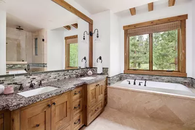 8510 Buena Vista Court, Truckee, CA 96161 - Photo 10