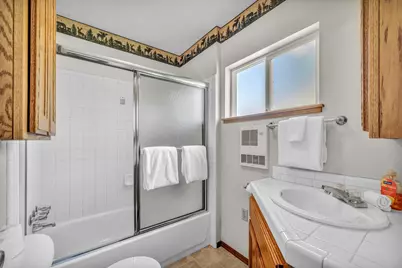 8221 Golden Avenue, Kings Beach, CA 96143 - Photo 20