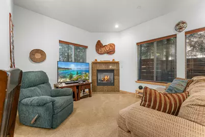 8709 Trout Avenue, Kings Beach, CA 96143 - Photo 6