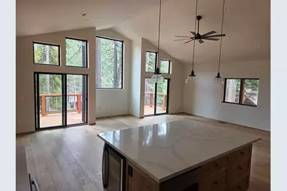 16243 Northwoods Boulevard, Truckee, CA 96161 - Photo 8