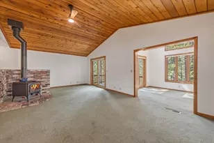 13323 Falcon Point Pl, Truckee, CA 96161 - Photo 6
