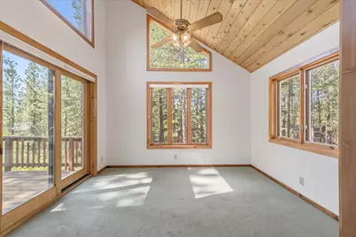 13323 Falcon Point Place, Truckee, CA 96161 - Photo 12