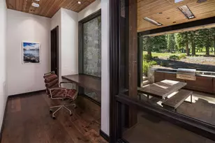10568 Glen Brook Ct, Truckee, CA 96161 - Photo 20