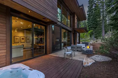 10568 Glenbrook Court, Truckee, CA 96161 - Photo 6