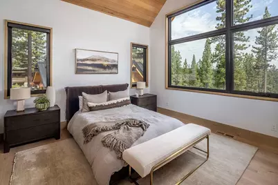 8136 Villandry Drive, Truckee, CA 96161 - Photo 18