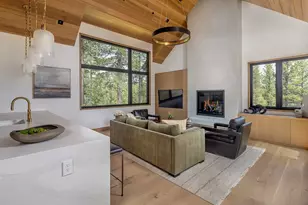 8136 Villandry Dr, Truckee, CA 96161 - Photo 22
