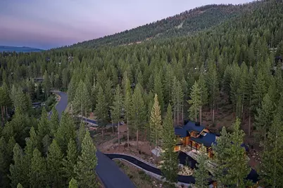 8136 Villandry Drive, Truckee, CA 96161 - Photo 4