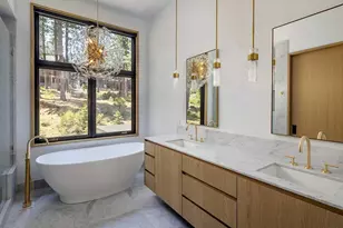 8136 Villandry Dr, Truckee, CA 96161 - Photo 14