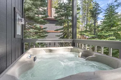 50638 Hemlock Court, Soda Springs, CA 95728 - Photo 2