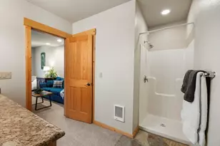 10193 Martis Valley Rd, Truckee, CA 96161 - Photo 24