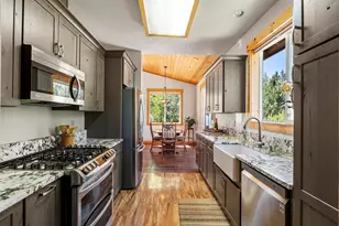 10193 Martis Valley Rd, Truckee, CA 96161 - Photo 12