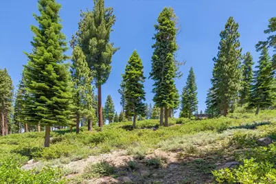 19080 Glades Place, Truckee, CA 96161 - Photo 16