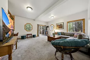 12849 Peregrine Dr, Truckee, CA 96161 - Photo 16