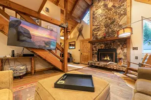 10380 Washoe Rd, Truckee, CA 96161 - Photo 8