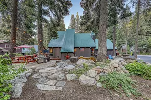 10380 Washoe Rd, Truckee, CA 96161 - Photo 2