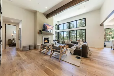 10541 Brickell Court, Truckee, CA 96161 - Photo 4
