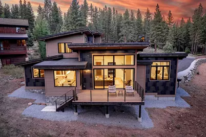 10541 Brickell Court, Truckee, CA 96161 - Photo 2