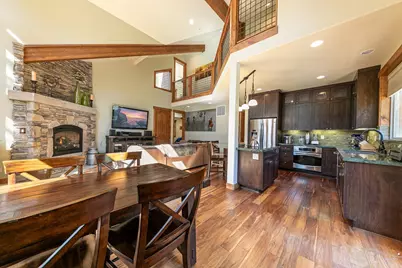 8520 River Road, Truckee, CA 96161 - Photo 6