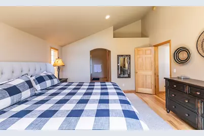 12983 Stockholm Way, Truckee, CA 96161 - Photo 14