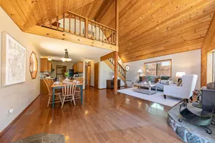 13215 Hansel Ave, Truckee, CA 96161 - Photo 2