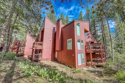 12798 Northwoods Boulevard #425, Truckee, CA 96161 - Photo 2