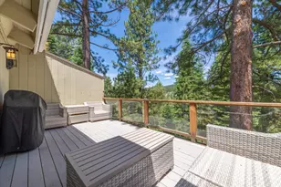 10260 Schaffer Dr, Truckee, CA 96161 - Photo 26