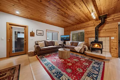 15766 Northwoods Boulevard, Truckee, CA 96161 - Photo 2