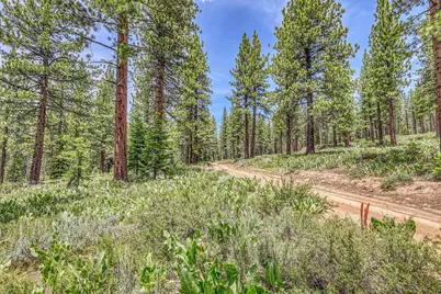 16145 Martis Peak Road, Truckee, CA 96161 - Photo 10