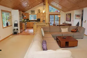 11450 Cinder Cone Dr, Truckee, CA 96161 - Photo 2
