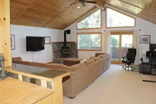 11450 Cinder Cone Dr, Truckee, CA 96161 - Photo 8