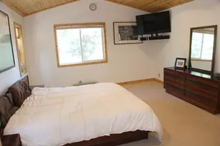 11450 Cinder Cone Dr, Truckee, CA 96161 - Photo 12