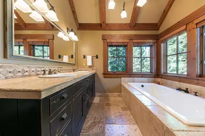 2326 Overlook Place, Truckee, CA 96161 - Photo 10
