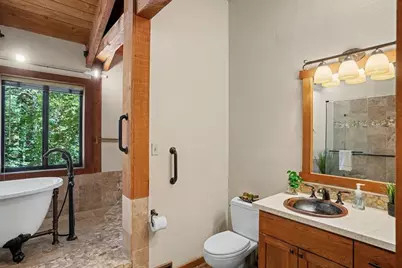 10621 Ponderosa Drive, Truckee, CA 96161 - Photo 14
