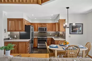 16752 Skislope Way, Truckee, CA 96161 - Photo 8