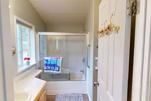 10100 Pioneer Trail, Truckee, CA 96161 - Photo 16