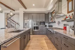10660 Talus Ct, Truckee, CA 96161 - Photo 8